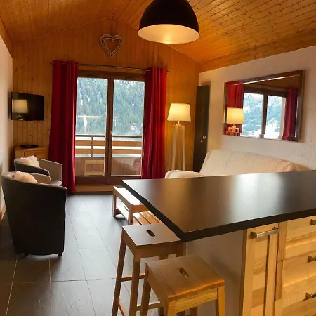 Appartement Amazing In With Terrace *