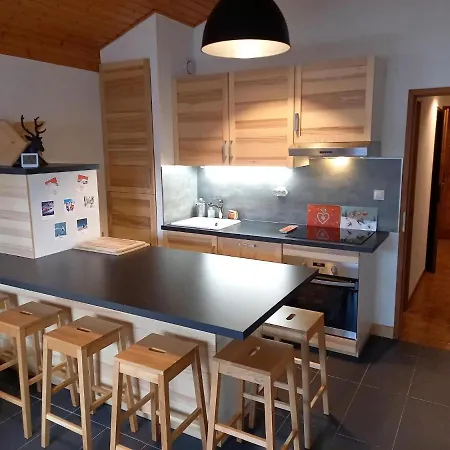Appartement Amazing In With Terrace *