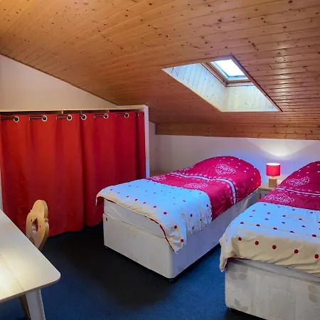 Appartement Amazing In With Terrace Châtel